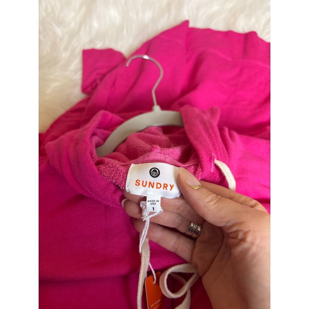 Sundry Hot Pink Hoodie Size 1 or Small New with tags - Picture 5 of 8